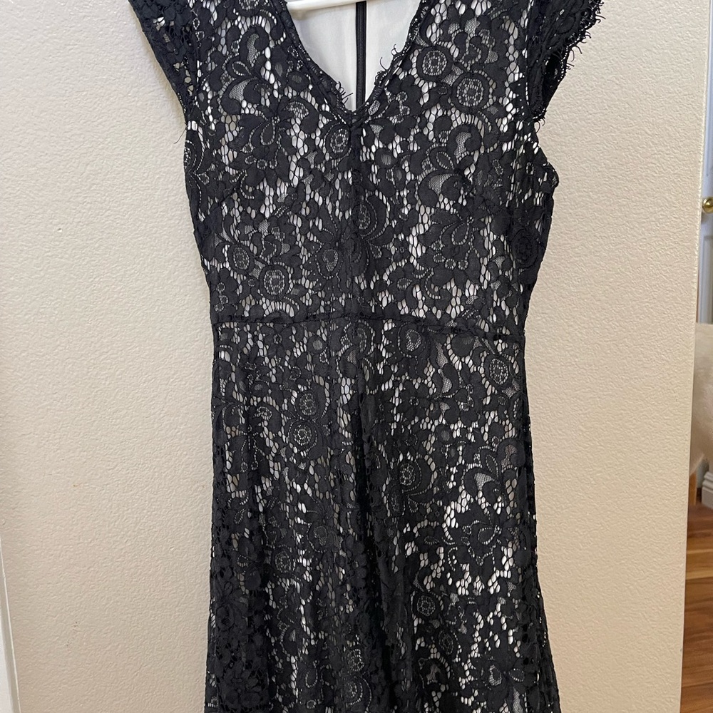 Elegant Black Lace Dress
